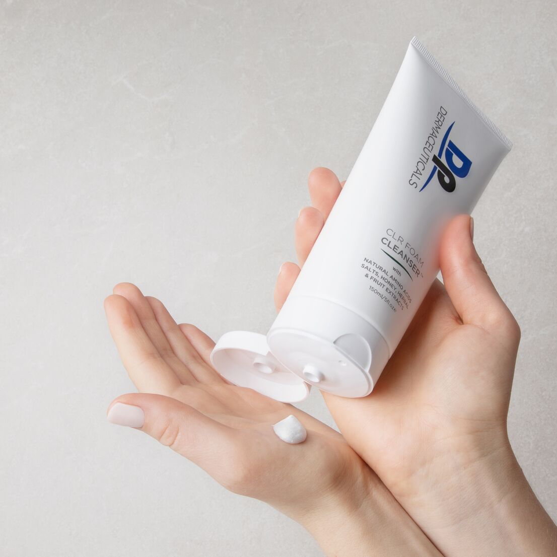 DP Clr Foam Cleanser
